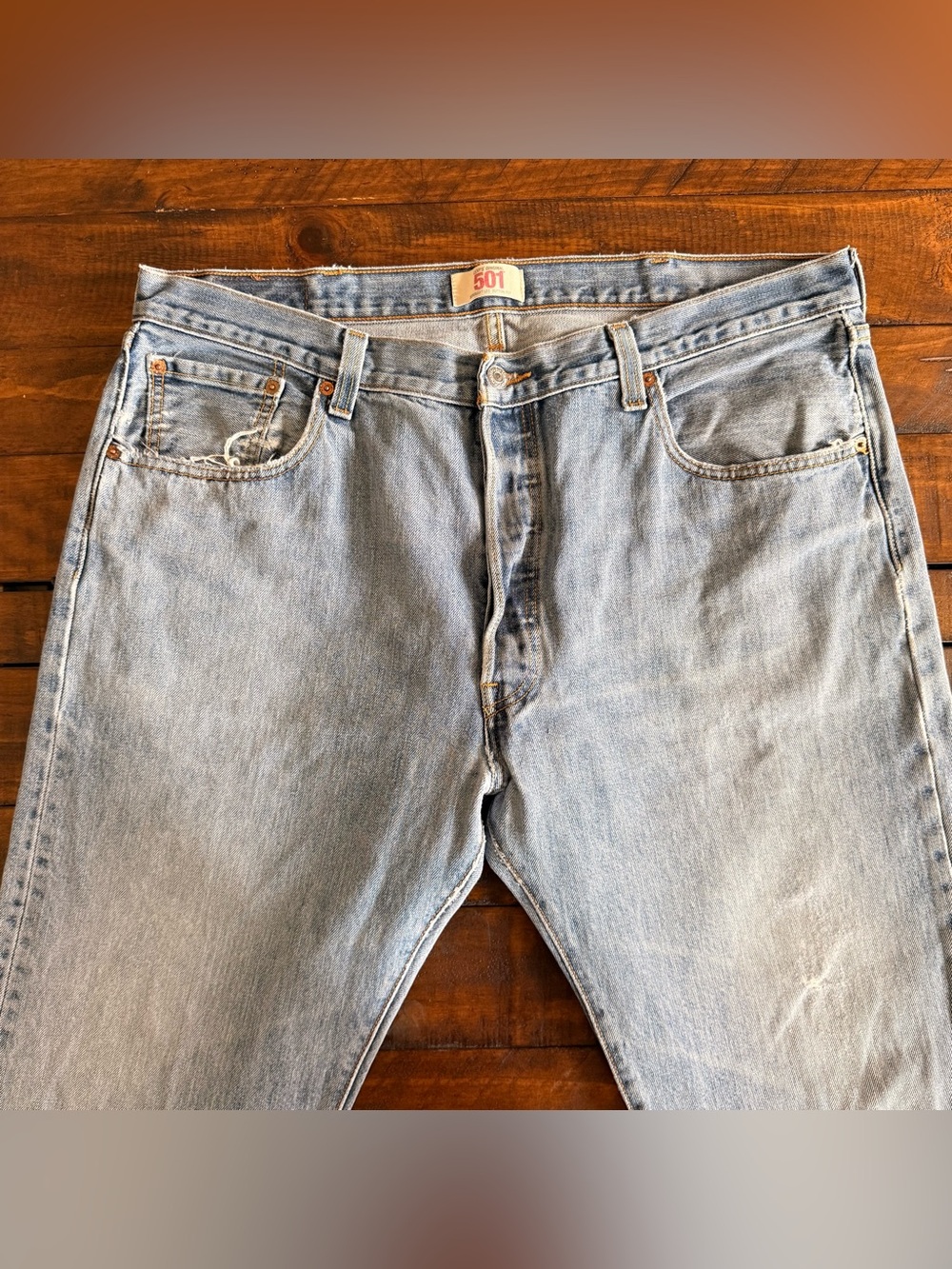 Y2K Levi’s 501 Straight Leg Button Fly Jeans, Men’s Size 40x32 - Picture 2 of 9